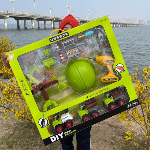厂家供应大号拆装车儿童玩具车diy拼插类儿童玩具拆装工程车diy拼装